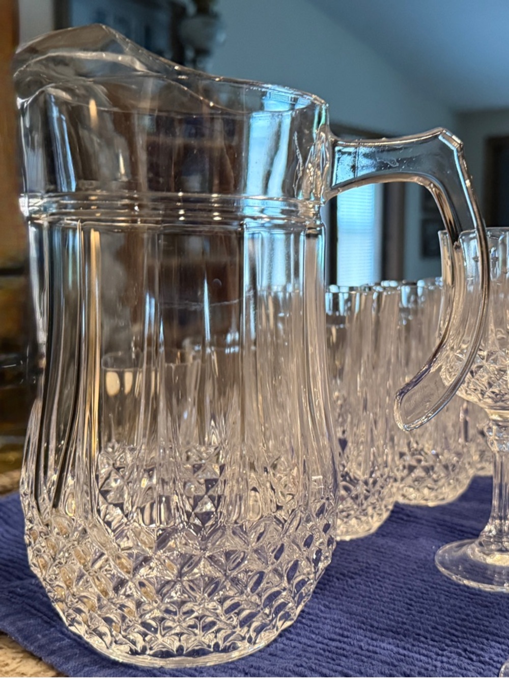 Longchamp Clear Cut Crystal Pitcher with Faceted Base - NEW! 1.5 liter. 52+ ozs.